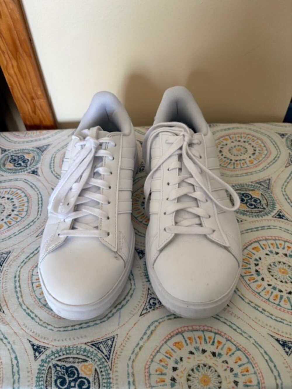 Adidas leather cloudfoam sneakers